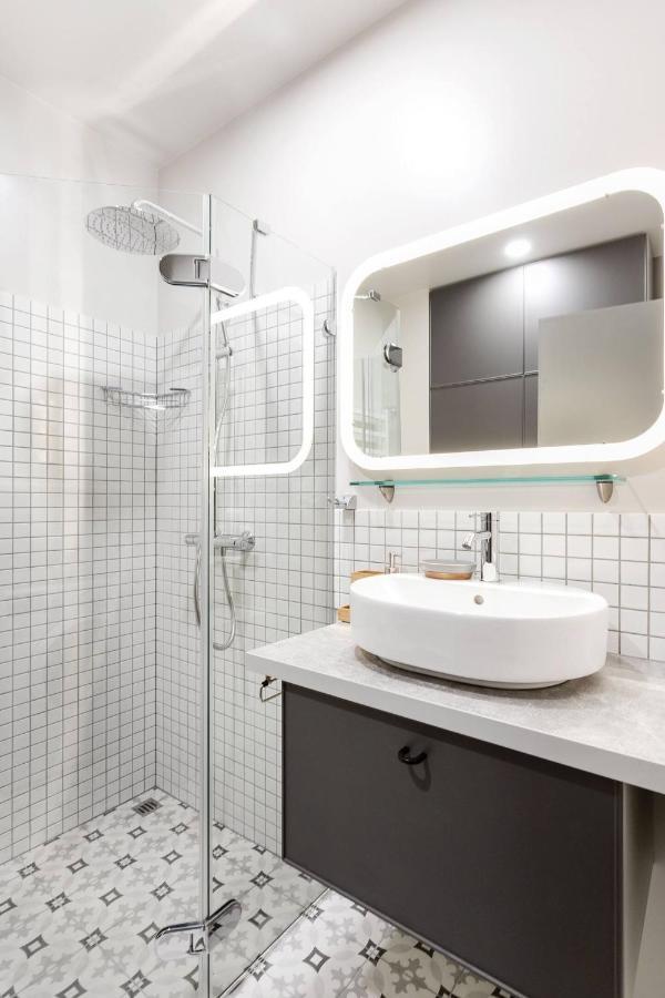 Happy Inn Laime Studio, Self Check-In-24-7, A-C, Parking-In-The-Underground-Garage Βίλνιους Εξωτερικό φωτογραφία